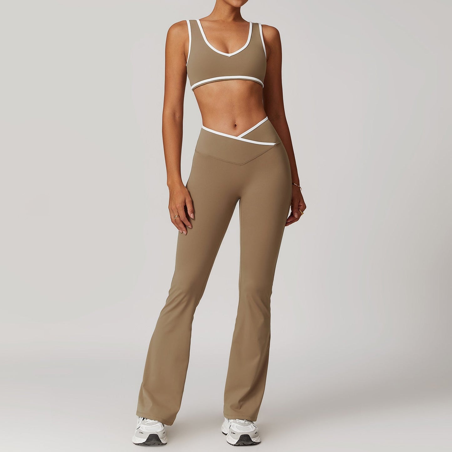 HIGH TOP YOGA SET